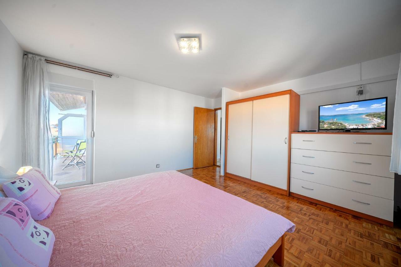 Apartmani Pataca Vodice Exteriör bild