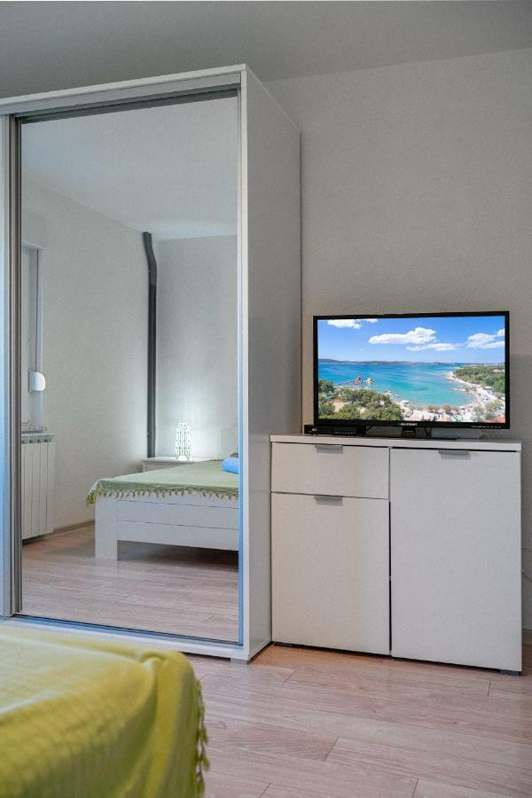 Apartmani Pataca Vodice Exteriör bild