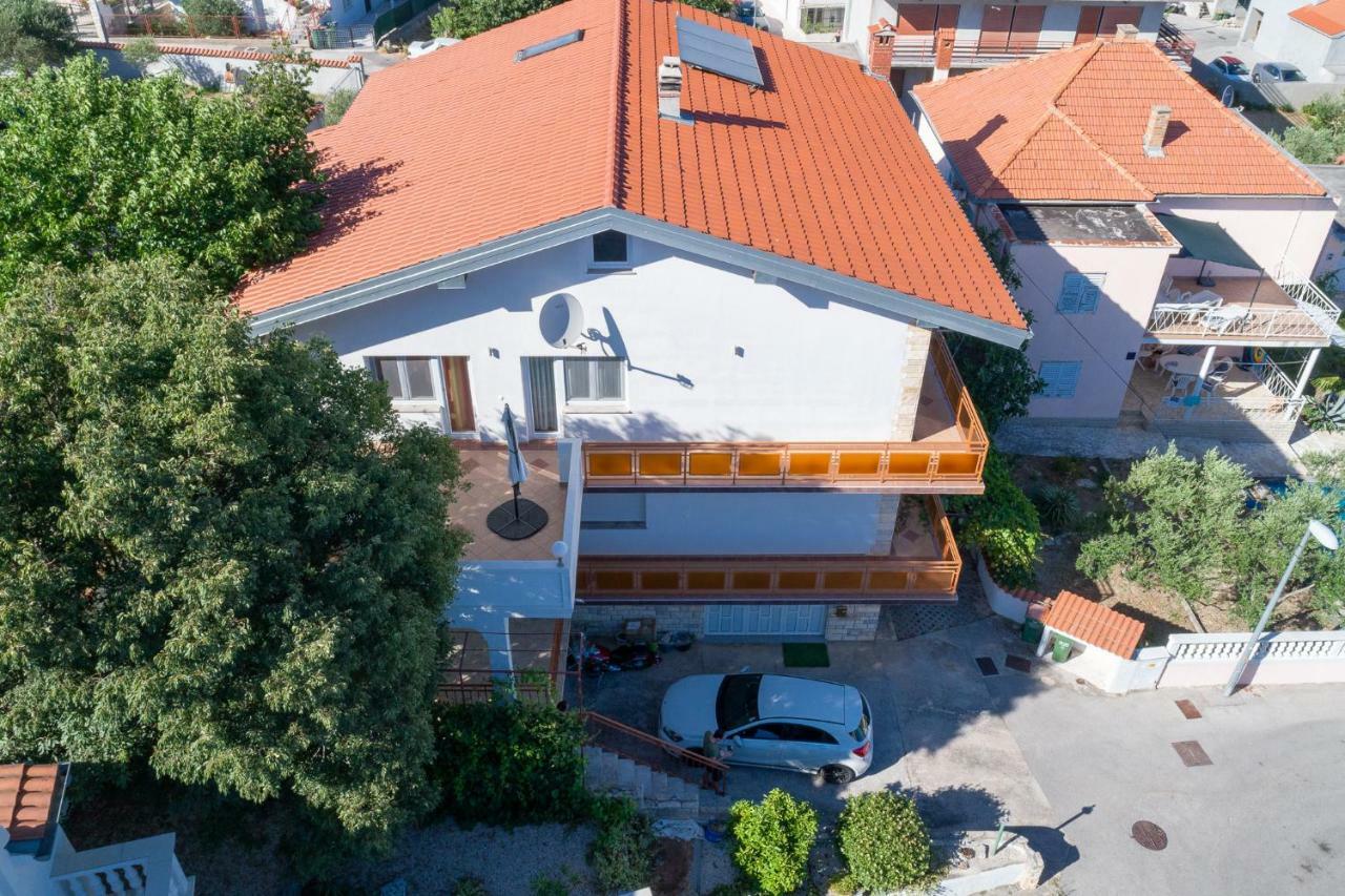 Apartmani Pataca Vodice Exteriör bild
