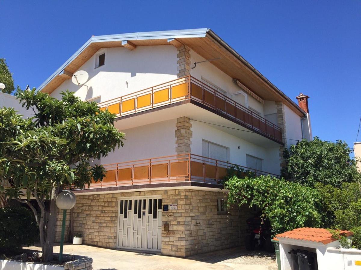 Apartmani Pataca Vodice Exteriör bild